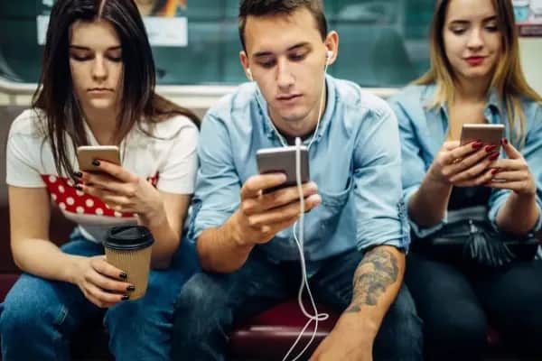 Smartphone-Sucht überwinden