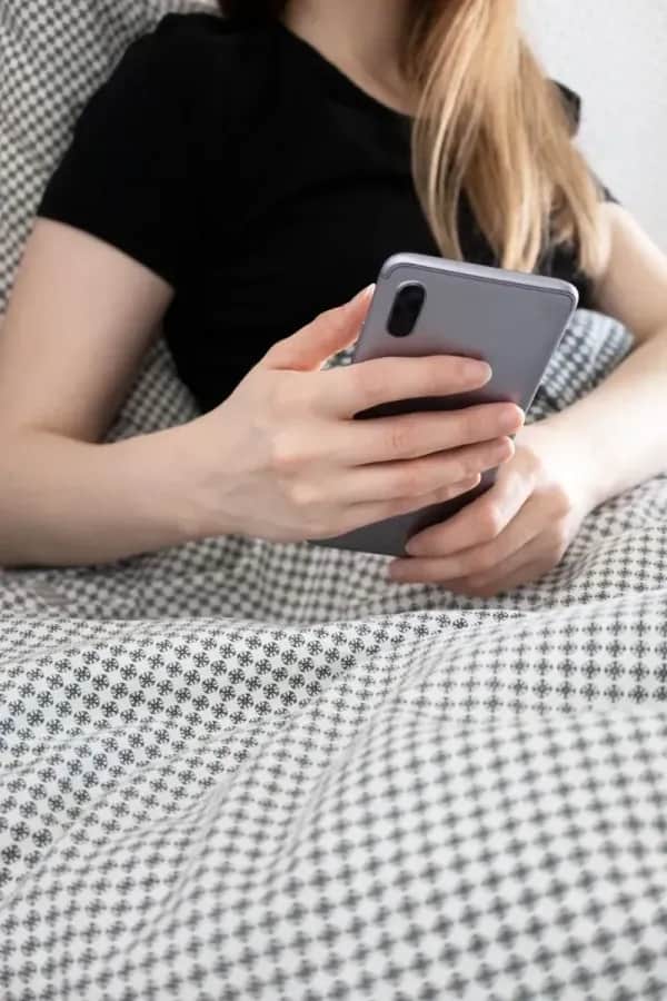 Handyregeln für 14-jährigen Sohn oder Tochter
